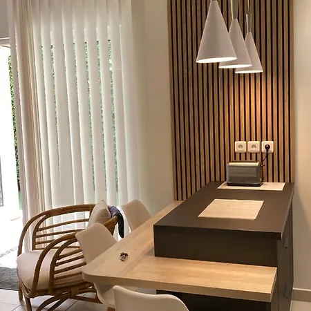 Maxime 1 Piece Apartment