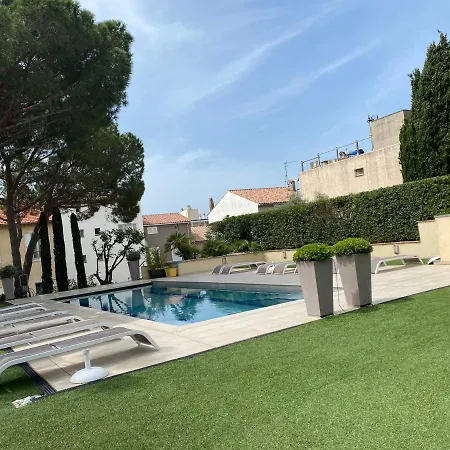 Maxime 1 Piece Apartment