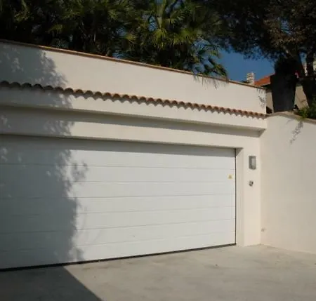 Maxime 1 Piece Apartment